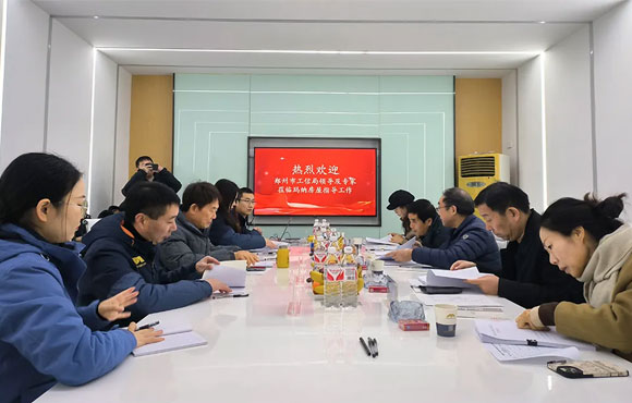 ���Қgӭ��С��I���ֻ��D���Ŀ���ҽM�W�R���{ָ������